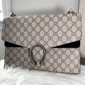 Gucci Dionysus GG Medium Shoulder Bag